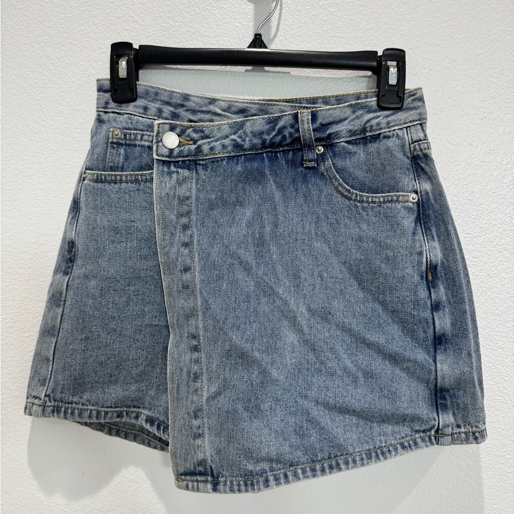NWT Love Bonito Anetta Asymmetrical Skort